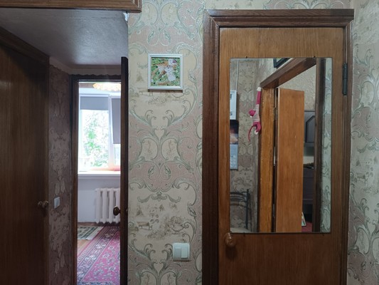 Продам однокомнатную (1-комн.) квартиру, Льдозаводская ул, 8, Симферополь г