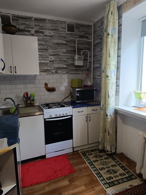 Продам однокомнатную (1-комн.) квартиру, Льдозаводская ул, 8, Симферополь г