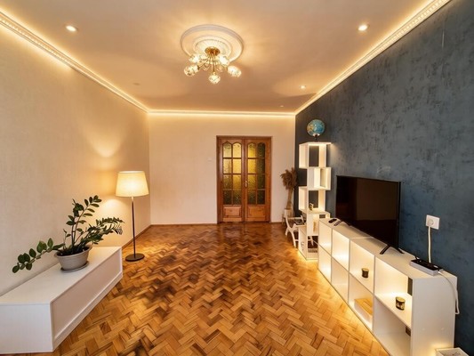 Продам трехкомнатную (3-комн.) квартиру, Южная ул, 6, Новороссийск г