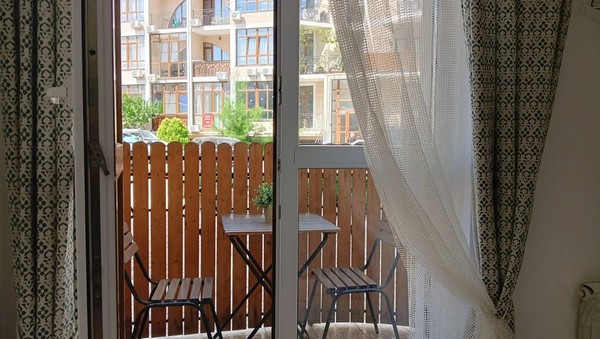 Продам однокомнатную (1-комн.) квартиру, Крымская ул, 22к17, Геленджик г