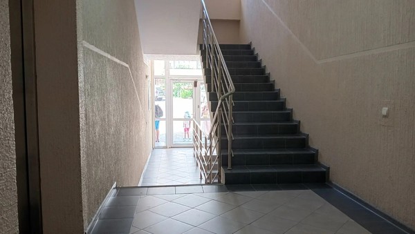 Продам однокомнатную (1-комн.) квартиру, Крымская ул, 22к17, Геленджик г