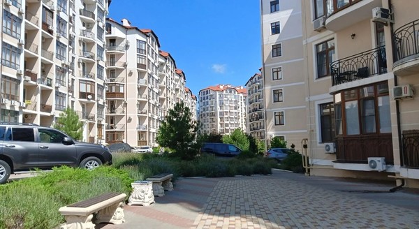 Продам однокомнатную (1-комн.) квартиру, Крымская ул, 22к17, Геленджик г