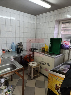 Продам коммерческое помещение 98 м2, Садовая ул, 15, Гурьевск г