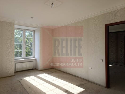 Продам коммерческое помещение 542,4 м2, Гончарная ул, 8, Калининград г