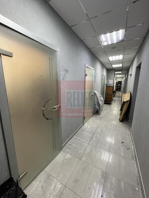 Продам коммерческое помещение 217,4 м2, Космонавта Леонова ул, 62, Калининград г
