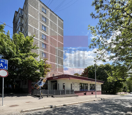 Продам коммерческое помещение 326 м2, Грига ул, 26, Калининград г