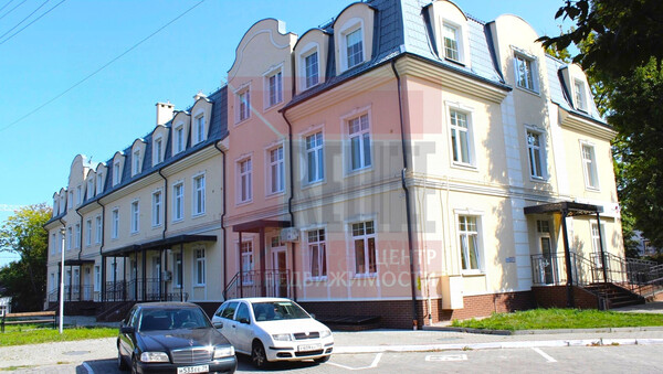 Продам коммерческое помещение 1 708,8 м2, Комсомольская ул, 10, Пионерский г
