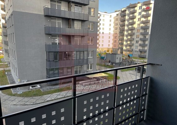 Продам однокомнатную (1-комн.) квартиру, Весенняя ул, 3к2, Васильково п