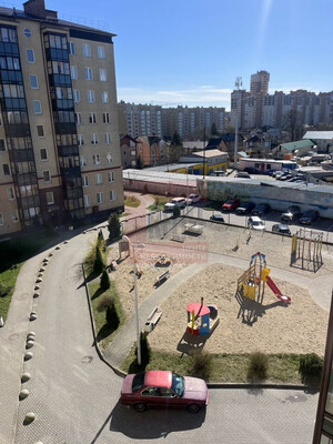Продам однокомнатную (1-комн.) квартиру, Аэропортная ул, 1А, Калининград г