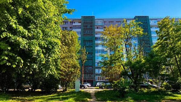 Продам трехкомнатную (3-комн.) квартиру, Старопрегольская наб, 4, Калининград г