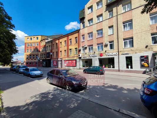 Продам коммерческое помещение 553 м2, Эпроновская ул, 6, Калининград г