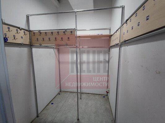 Продам коммерческое помещение 553 м2, Эпроновская ул, 6, Калининград г