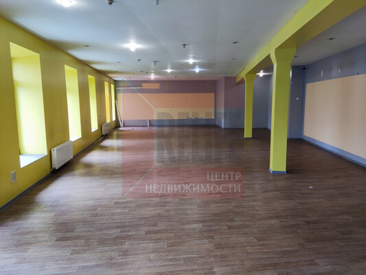 Продам коммерческое помещение 553 м2, Эпроновская ул, 6, Калининград г