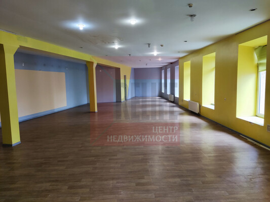 Продам коммерческое помещение 553 м2, Эпроновская ул, 6, Калининград г