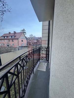 Продам двухкомнатную (2-комн.) квартиру, Потемкина ул, 1/5, Калининград г