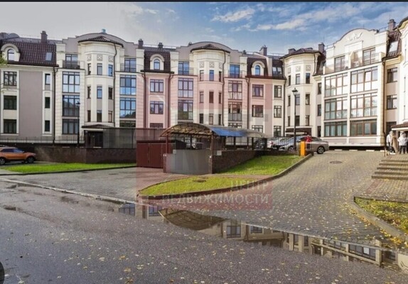 Продам двухкомнатную (2-комн.) квартиру, Потемкина ул, 1/5, Калининград г