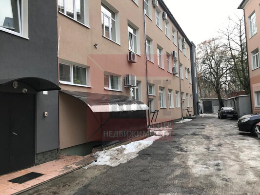 Сдам коммерческое помещение 360 м2, Дамбовая 3-я ул, Калининград г