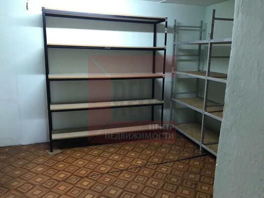 Сдам коммерческое помещение 360 м2, Дамбовая 3-я ул, Калининград г
