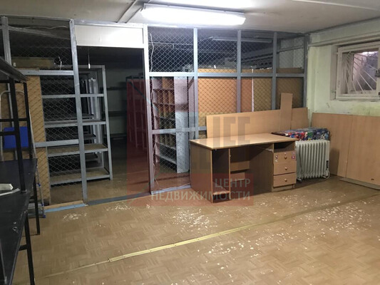 Сдам коммерческое помещение 360 м2, Дамбовая 3-я ул, Калининград г