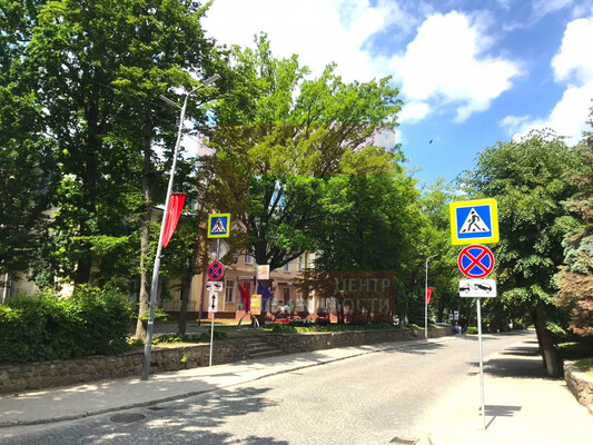 Продам коммерческое помещение 1 432 м2, Комсомольская ул, 10, Пионерский г