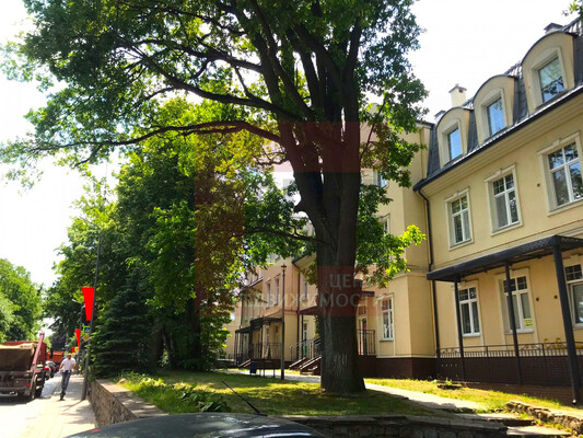 Продам коммерческое помещение 1 432 м2, Комсомольская ул, 10, Пионерский г