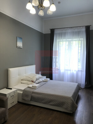Продам коммерческое помещение 1 432 м2, Комсомольская ул, 10, Пионерский г