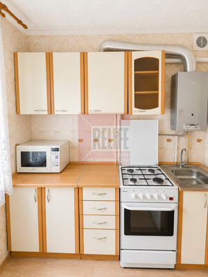 Продам двухкомнатную (2-комн.) квартиру, Красноармейская ул, 21, Калининград г