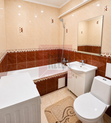 Продам двухкомнатную (2-комн.) квартиру, Красноармейская ул, 21, Калининград г