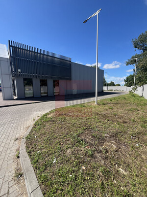 Продам коммерческое помещение 644 м2, Прибрежный мкр, Калининград г