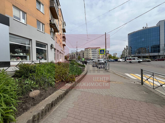 Продам коммерческое помещение 100,6 м2, Багратиона ул, 114, Калининград г