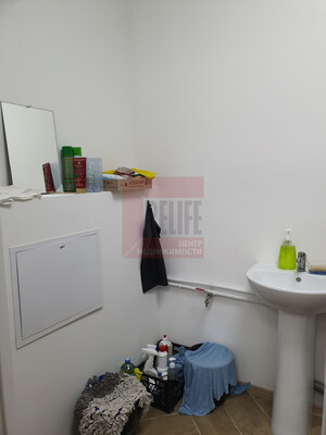 Продам коммерческое помещение 407,4 м2, Московский пр-кт, 14б, Калининград г