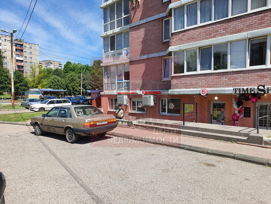 Продам коммерческое помещение 407,4 м2, Московский пр-кт, 14б, Калининград г