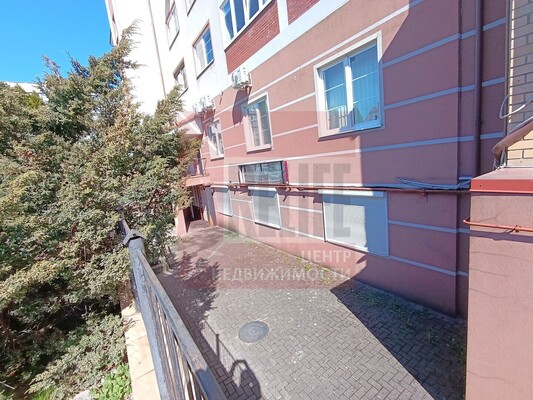 Продам коммерческое помещение 120,5 м2, 51-й (ПГО Луч-3 тер) ряд, Калининград г