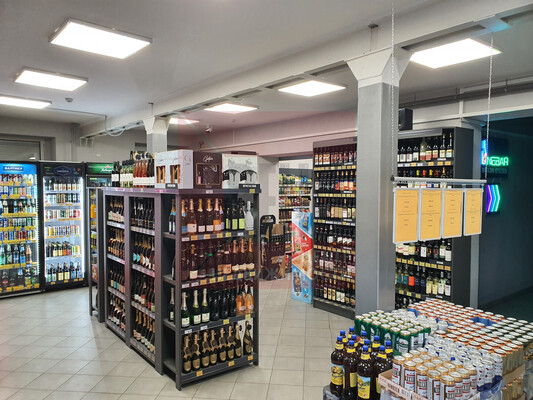 Продам коммерческое помещение 166,1 м2, Черняховского ул, 2, Калининград г