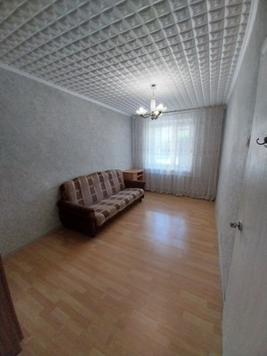 Продам двухкомнатную (2-комн.) квартиру, Академика Губкина ул, 37, Казань г
