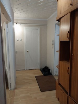 Продам двухкомнатную (2-комн.) квартиру, Академика Губкина ул, 37, Казань г