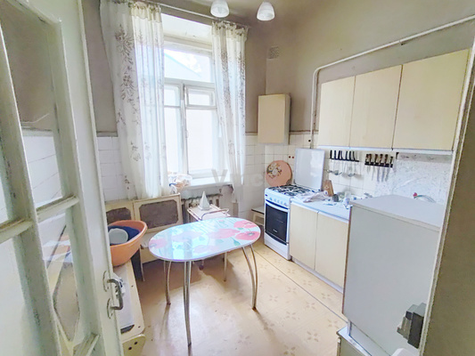 Продам многокомнатную квартиру, Газетный пер, 13 1, Москва г