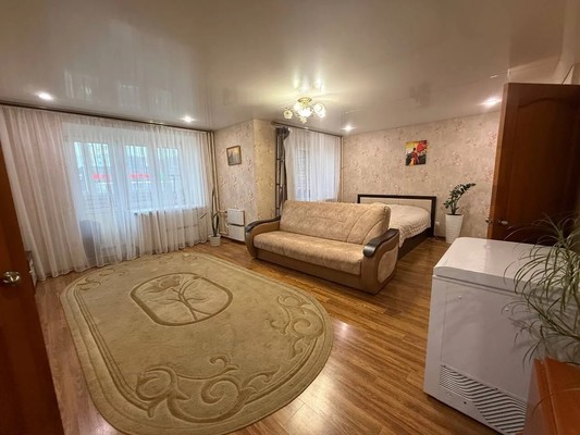Продам трехкомнатную (3-комн.) квартиру, Академика Глушко ул, 16/24, Казань г
