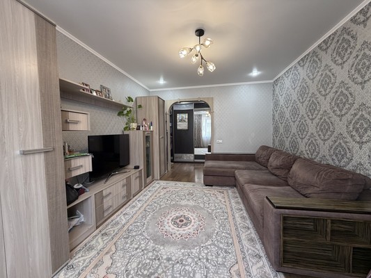 Продам трехкомнатную (3-комн.) квартиру, Романа Брянского ул, 15к1, Брянск г