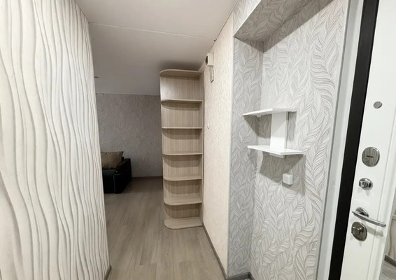 Продам 2-комн. в 4-комн. квартире, Гайдара ул, 7а, Батайск г