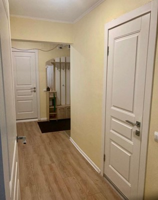Продам двухкомнатную (2-комн.) квартиру, Новомосковская ул, 16к3, Москва г