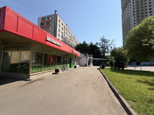 Продам трехкомнатную (3-комн.) квартиру, Гастелло ул, 37, Москва г