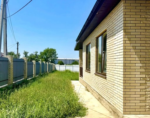 Продам дом, 8 Марта ул, Варениковская ст-ца, 0 км от города