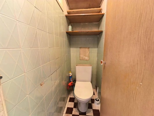 Продам двухкомнатную (2-комн.) квартиру, Коровинское ш, 20к1, Москва г