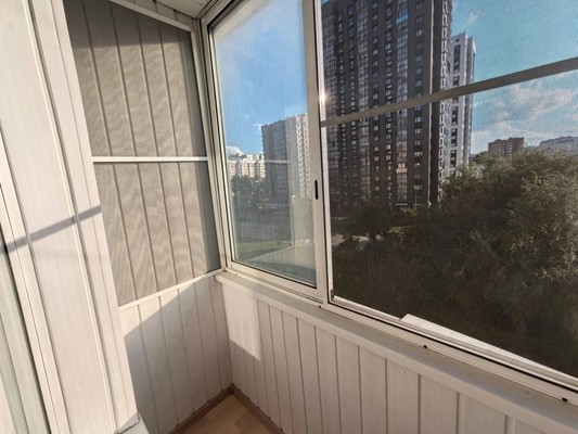 Продам двухкомнатную (2-комн.) квартиру, Коровинское ш, 20к1, Москва г