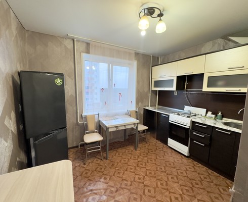 Продам однокомнатную (1-комн.) квартиру, Почтовая ул, 148, Брянск г