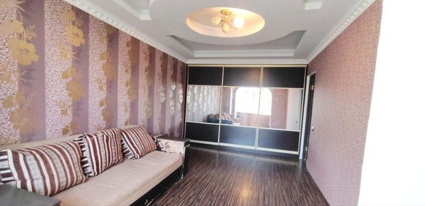 Продам двухкомнатную (2-комн.) квартиру, Героев Сталинграда ул, 23, Симферополь г