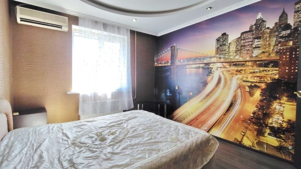 Продам двухкомнатную (2-комн.) квартиру, Героев Сталинграда ул, 23, Симферополь г