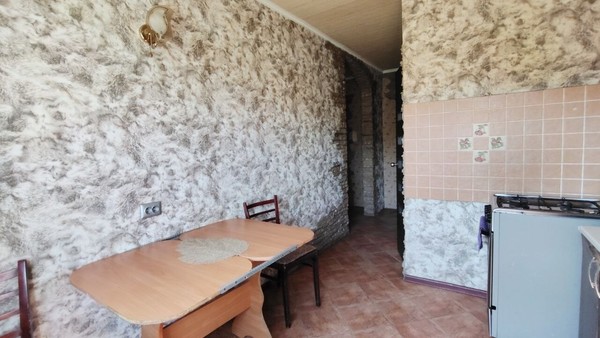 Продам двухкомнатную (2-комн.) квартиру, Героев Сталинграда ул, 23, Симферополь г