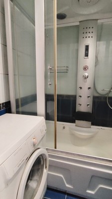 Продам двухкомнатную (2-комн.) квартиру, Героев Сталинграда ул, 23, Симферополь г